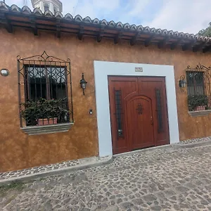 Casa Elena Couette-café