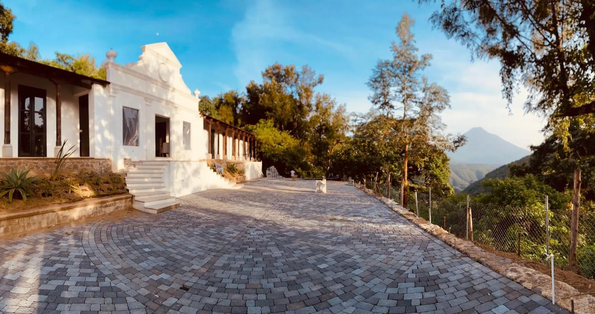 Finca San Mateo - Private Luxury Coffee Estate In Antigua Guatemala